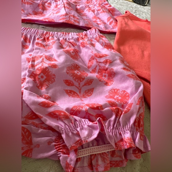 Carter's Child of Mine Baby Girl Shorts Outfit Set, 3-Piece Size 6-9 mo - Picture 2 of 8